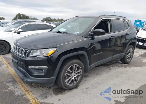 2018 Jeep Compass Latitude 4X4 из США, поврежденный, VIN 3C4NJDBB0JT100936